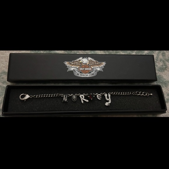 HARLEY DAVIDSON Silver Charm Bracelet New in Box! - Picture 3 of 10